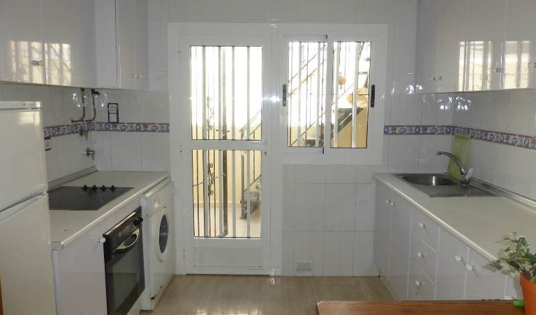 2 Bedroom Terraced For Sale