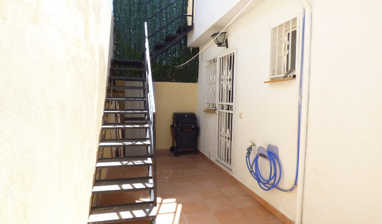 2 Bedroom Terraced For Sale