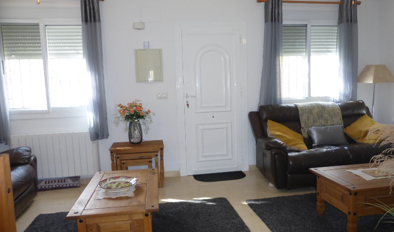 2 Bedroom Terraced For Sale