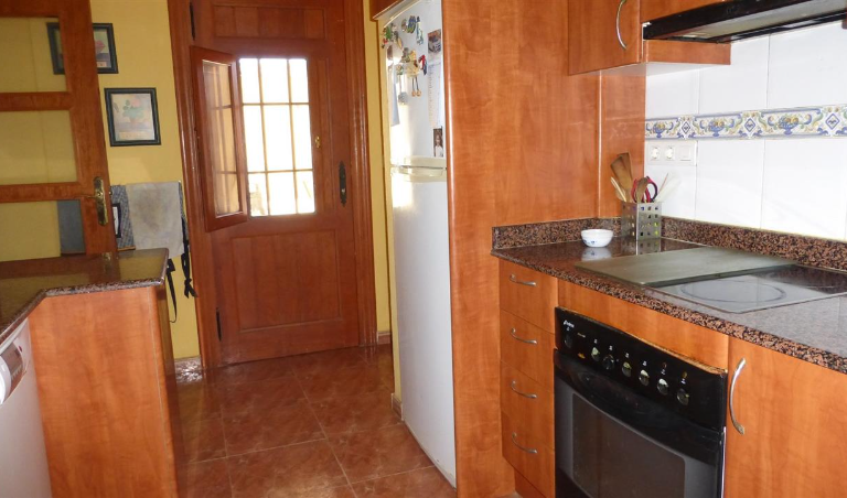 7 Bedroom 2 Bathroom Chalet Property For Sale