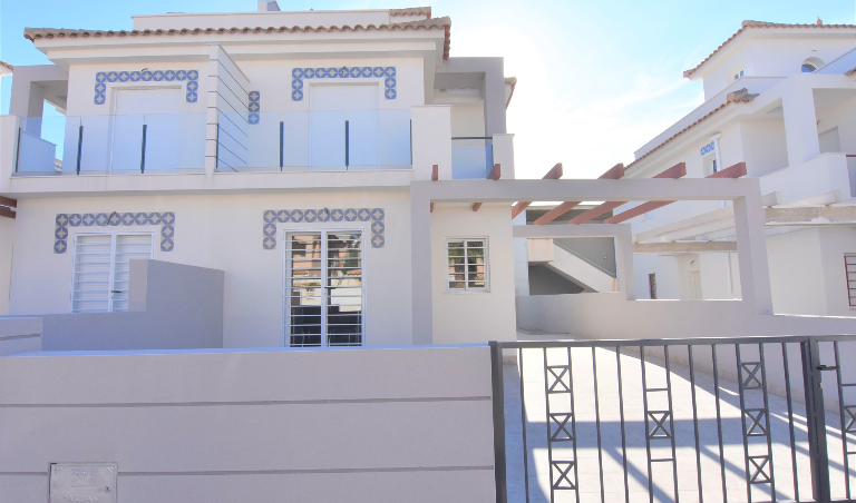 3 Bedroom Duplex For Sale