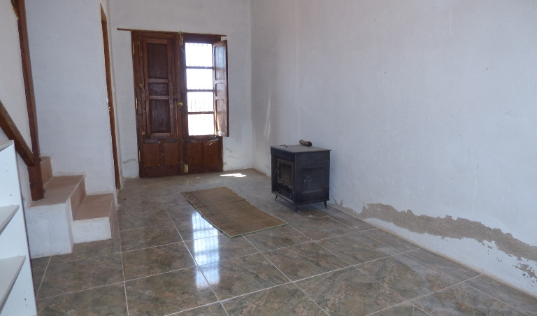 2 Bedroom Terraced For Sale