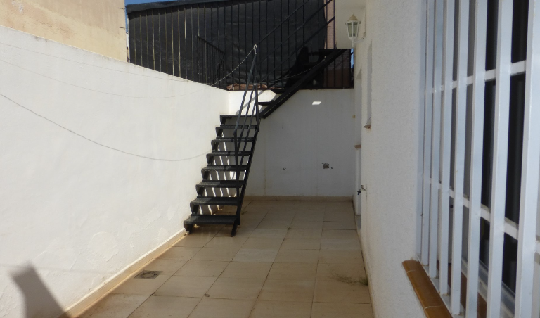 2 Bedroom Terraced For Sale