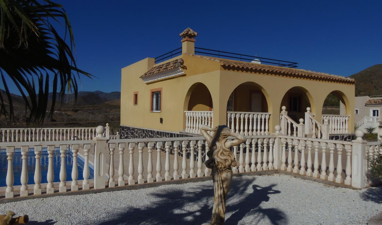 2 Bedroom Finca For Sale