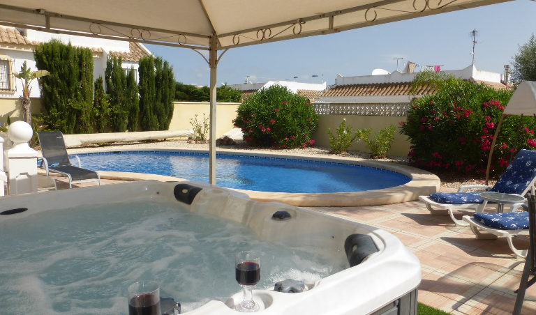 3 Bedroom Detached Villa For Sale