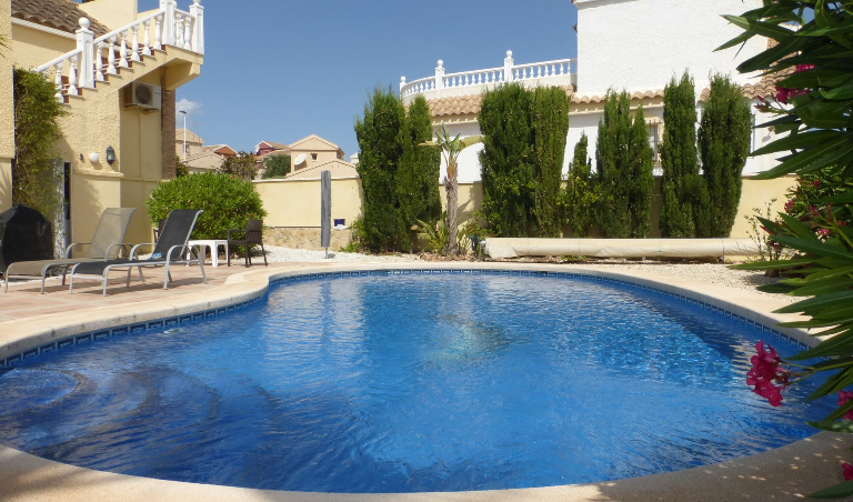 3 Bedroom Detached Villa For Sale