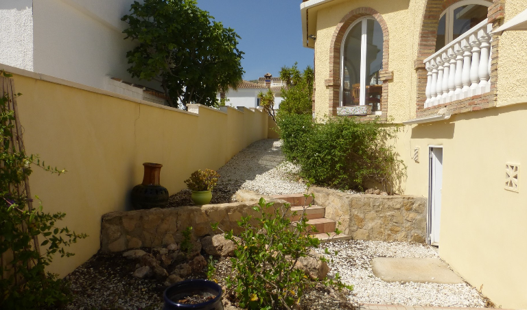 3 Bedroom Detached Villa For Sale