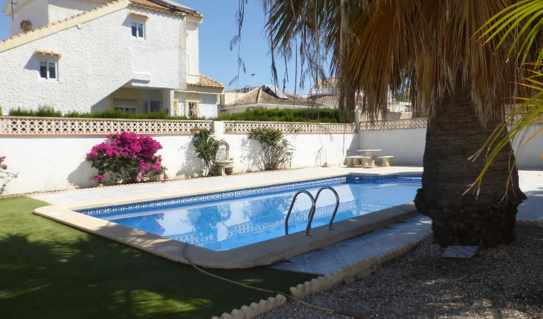 3 Bedroom Detached Villa For Sale