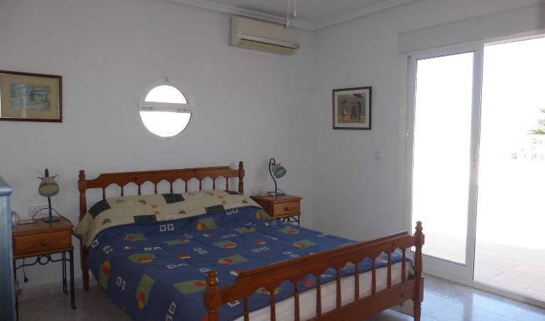 3 Bedroom Detached Villa For Sale