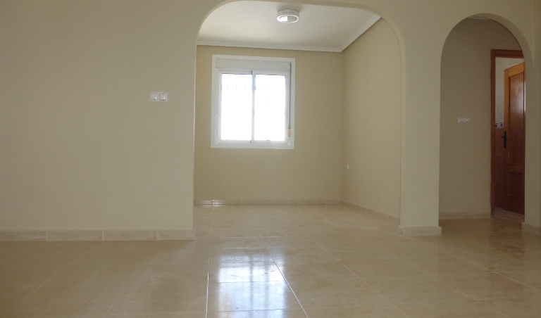 2 Bedroom Terraced For Sale