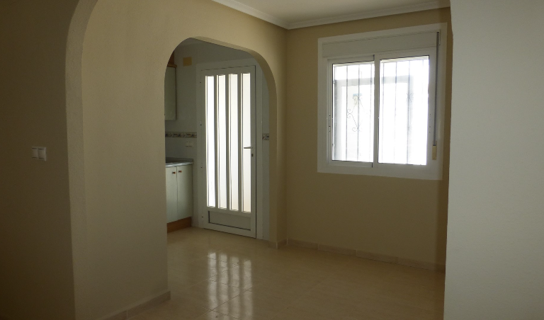 2 Bedroom Terraced For Sale