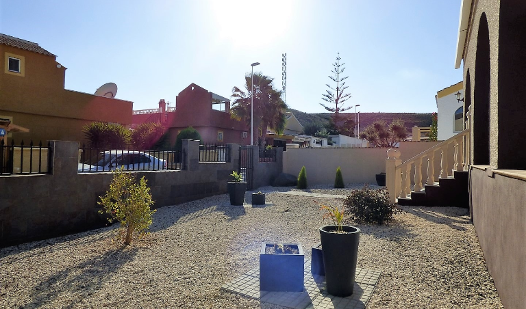 3 Bedroom Detached Villa For Sale