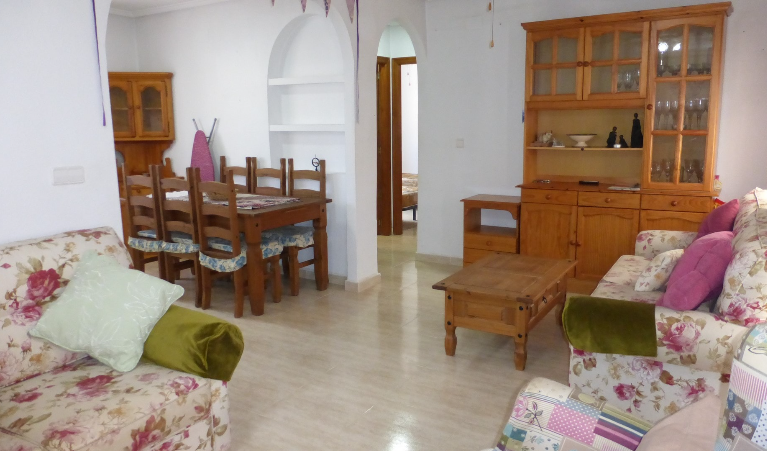 3 Bedroom Detached For Sale