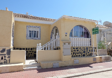 2 Bedroom Terraced For Sale