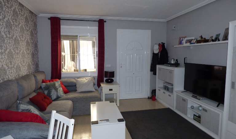 2 Bedroom Terraced For Sale