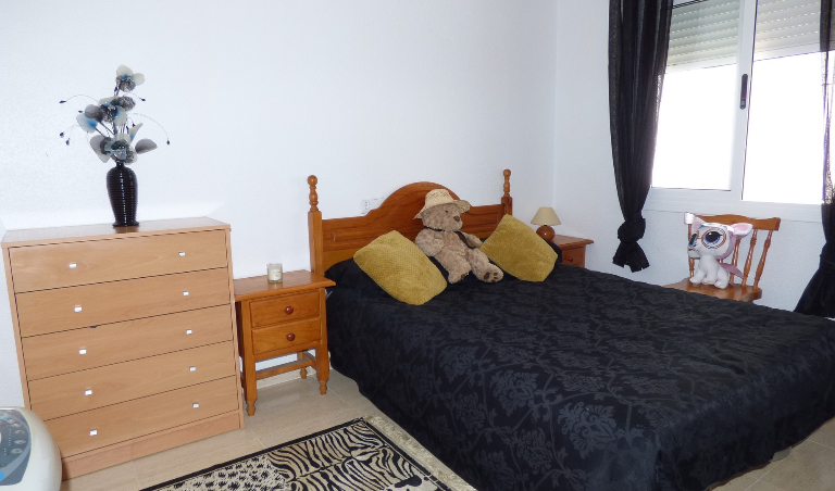 2 Bedroom Terraced For Sale