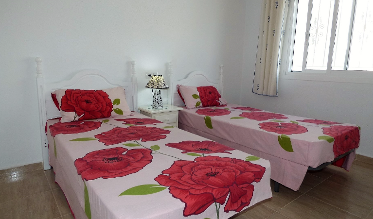 2 Bedroom Terraced For Sale