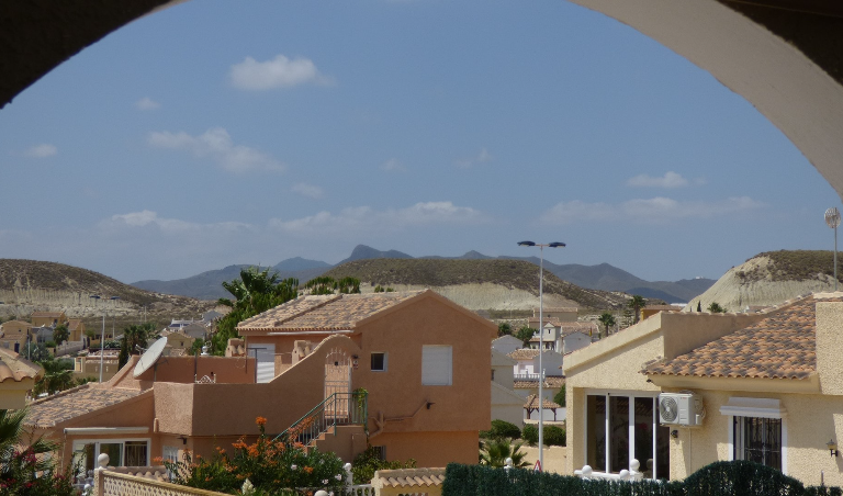 2 Bedroom Detached For Sale