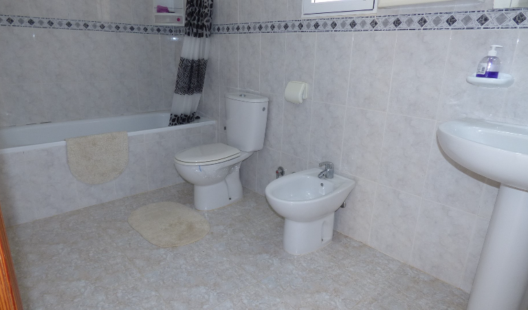 4 Bedroom Detached For Sale