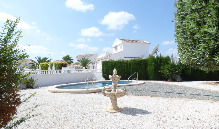 4 Bedroom Detached For Sale