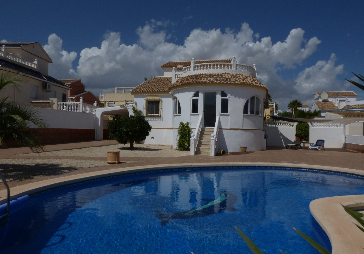 3 Bedroom Detached For Sale