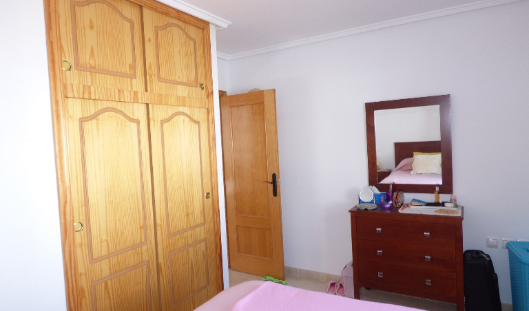 2 Bedroom Terraced For Sale