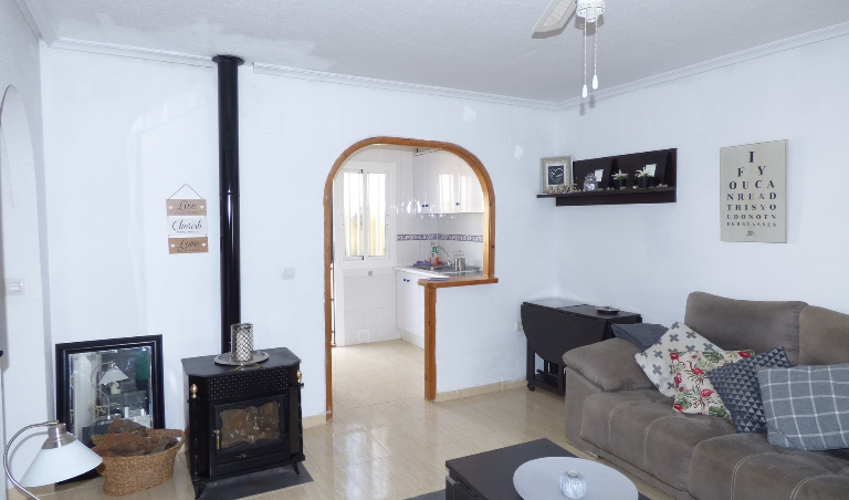 2 Bedroom Terraced For Sale