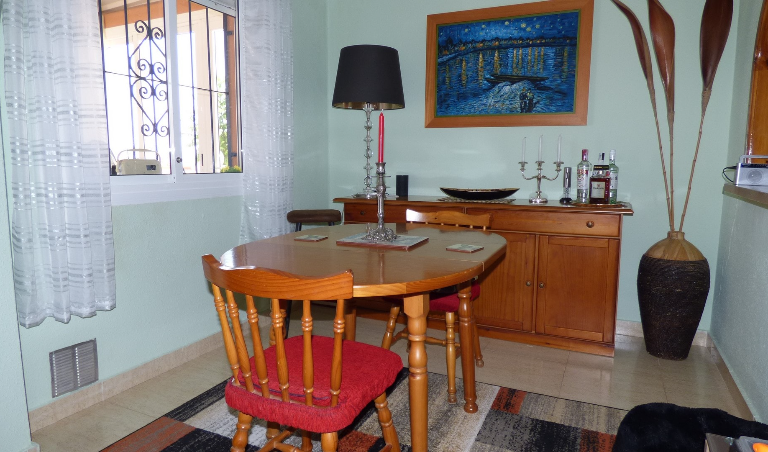 2 Bedroom Detached For Sale
