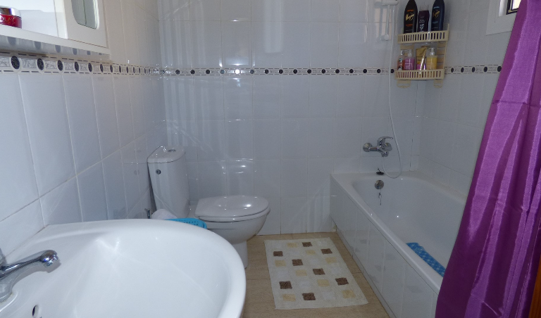 2 Bedroom Detached For Sale