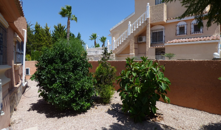 2 Bedroom Detached For Sale