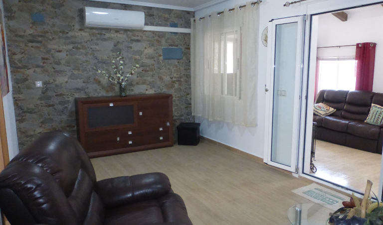 2 Bedroom Terraced For Sale