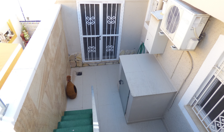 2 Bedroom Terraced For Sale