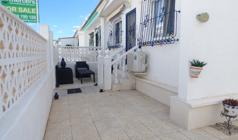 2 Bedroom Semi Detached For Sale