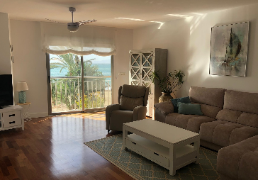 4 Bedroom Apartment For Sale