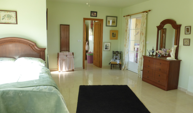 5 Bedroom Finca for Sale