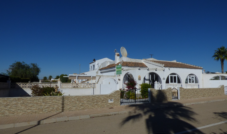 3 Bedroom Detached VIlla for Sale