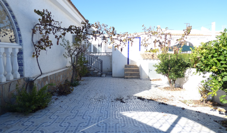 3 Bedroom Detached VIlla for Sale