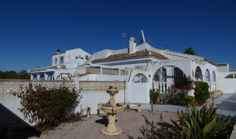 3 Bedroom Detached VIlla for Sale