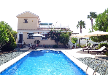 3 Bedroom Detached For Sale