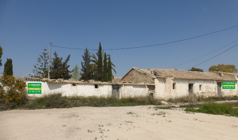 Main Photo of a Finca for sale