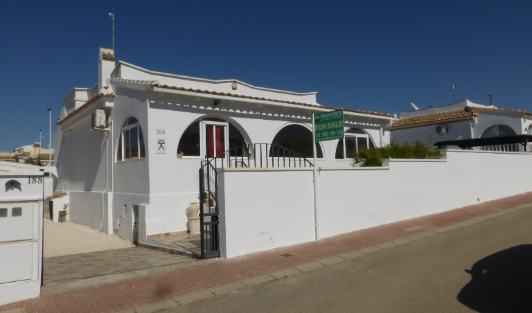 2 Bedroom Detached For Sale