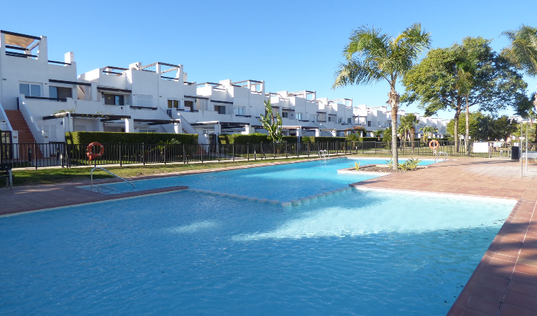 2 bedroom apartment For sale on Condado de Alhama.