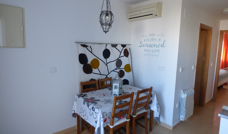 2 bedroom apartment For sale on Condado de Alhama.