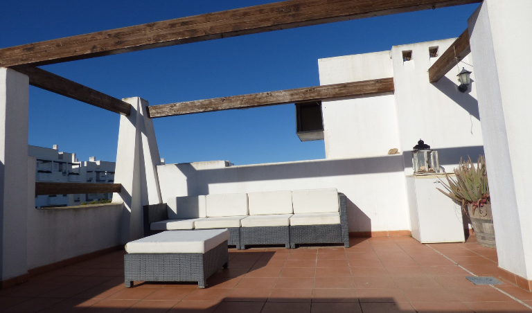 2 bedroom apartment For sale on Condado de Alhama.