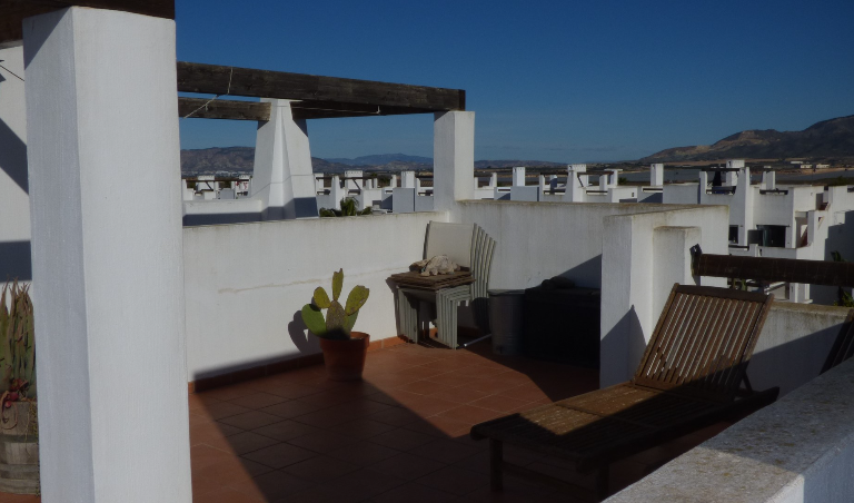 2 bedroom apartment For sale on Condado de Alhama.