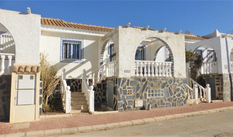 Terraced property For Sale in Camposol
