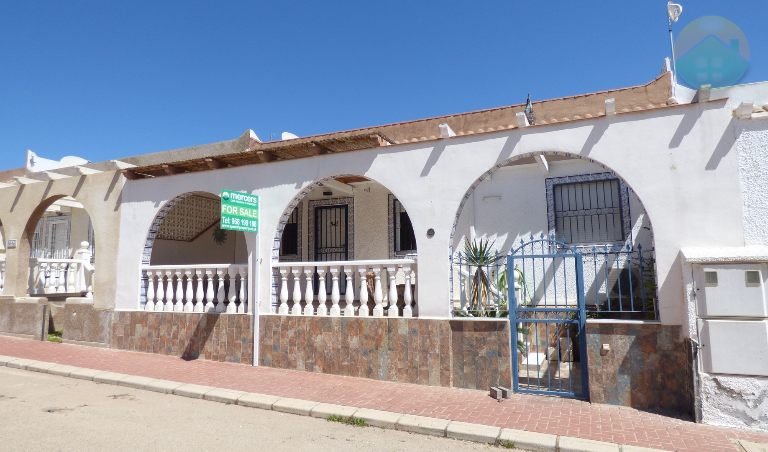 https://admin.mercerspropertyspain.com/public/upload/properties/624f090379d5b.png