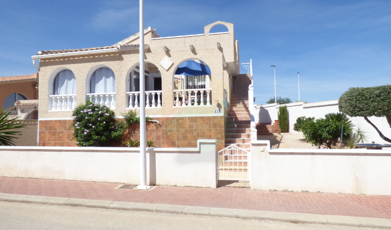 2 bedroom detached Villa for sale