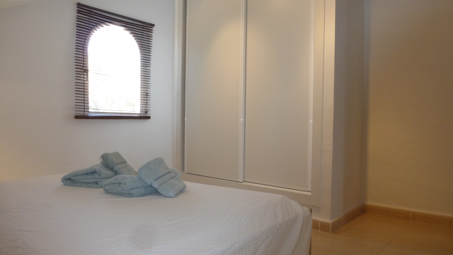 Chalet (4 Apartments) - Los Urrutias