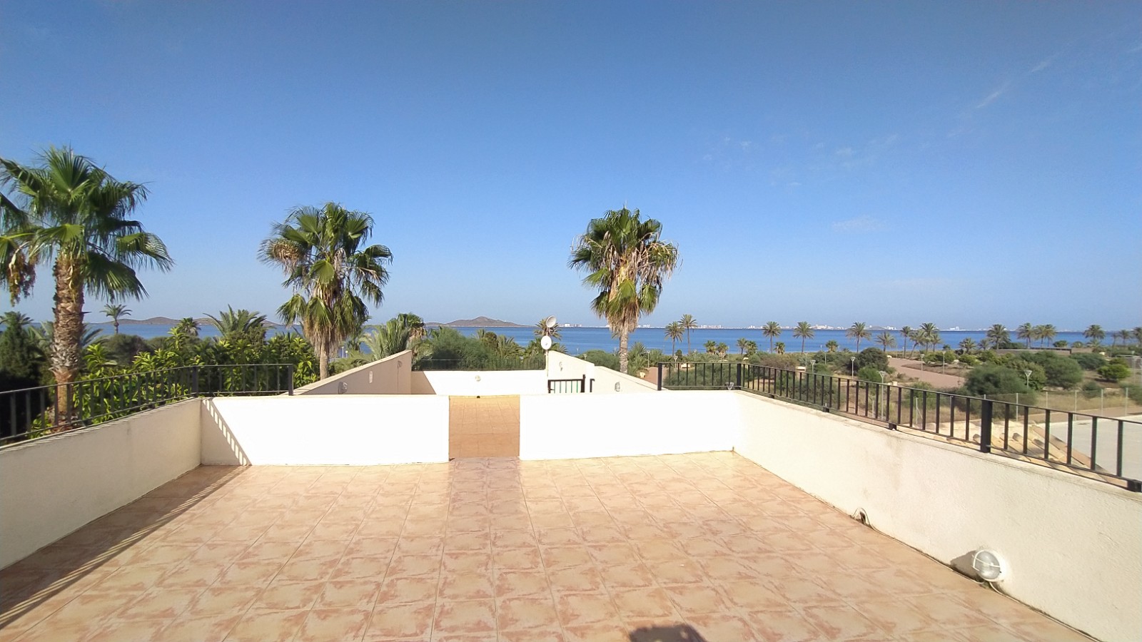 Chalet (4 Apartments) - Los Urrutias